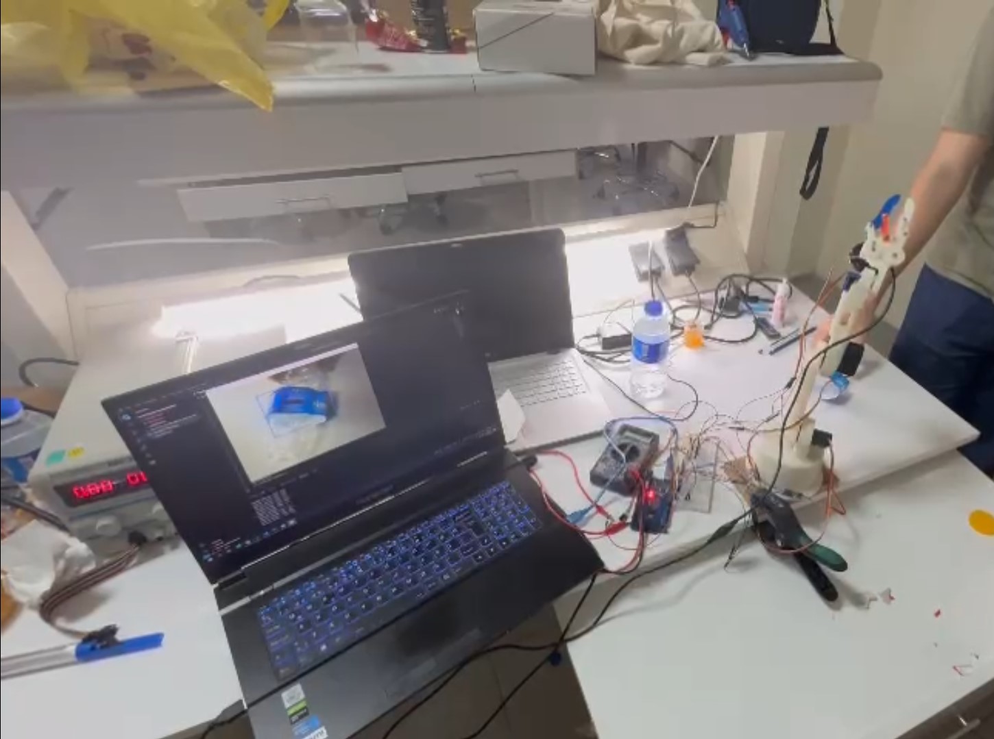 OTONOM GERI DÖNÜŞÜM ROBOT KOLU
